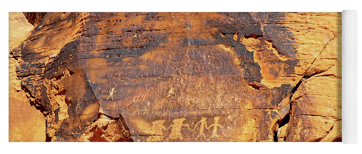 Valley Of Fire Petroglyphs Red Rock Yoga Mat featuring the photograph Valley of Fire petroglyphs red rock, rock varnish images2 3112020 0565 by David Frederick