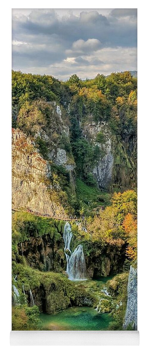 Plitvice Lakes Yoga Mat featuring the photograph Veliki Slap Waterfall 2 by Yvonne Jasinski