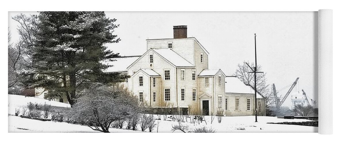 Black And White Yoga Mat featuring the photograph Wentworth-Coolidge Mansion #2 by Marcia Lee Jones