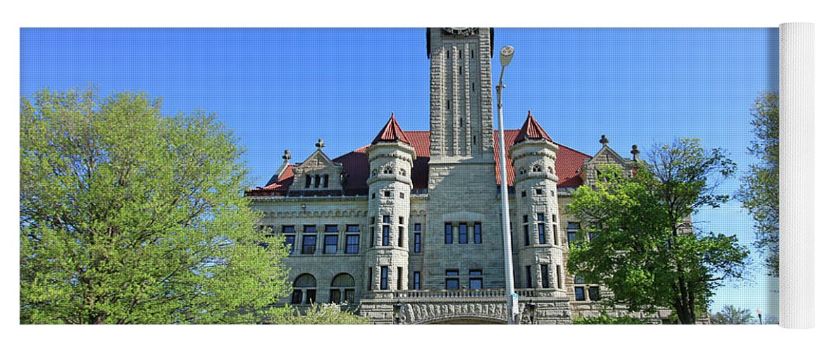 Wood County Courthouse Yoga Mat featuring the photograph Wood County Courthouse 5934 by Jack Schultz