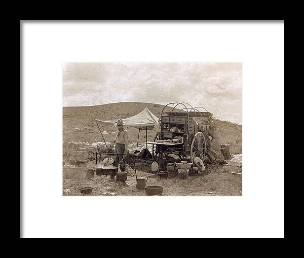 Occupation Framed Print featuring the photograph Chuckwagon, 1907 #1 by Science Source