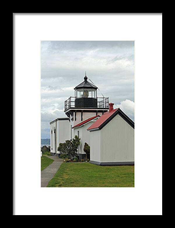 Point No Point Lighthouse Framed Print featuring the photograph Point No Point Lighthouse #1 by E Faithe Lester