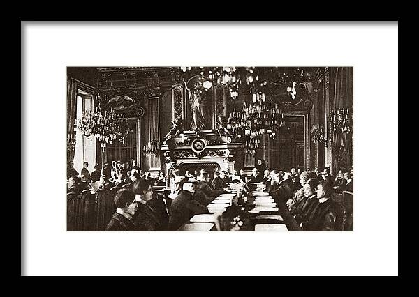 1919 Framed Print featuring the photograph World War I Paris, 1919 #1 by Granger