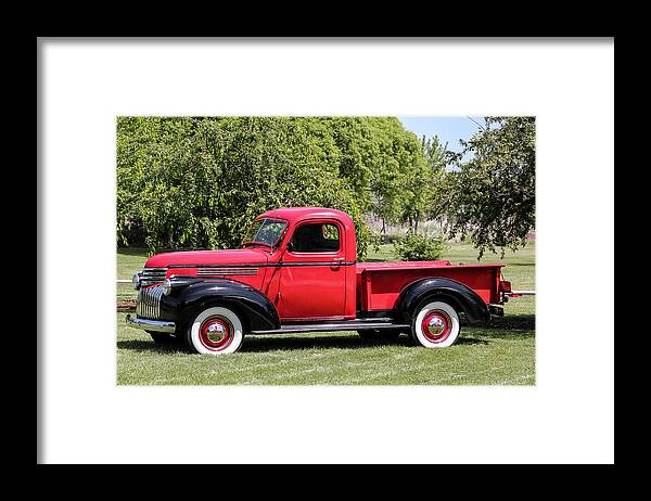 1946 Chevrolet Framed Print featuring the photograph 1946 Chevy Pickup by E Faithe Lester