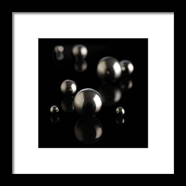 Ball Framed Print featuring the photograph Ball Bearings #2 by Science Photo Library