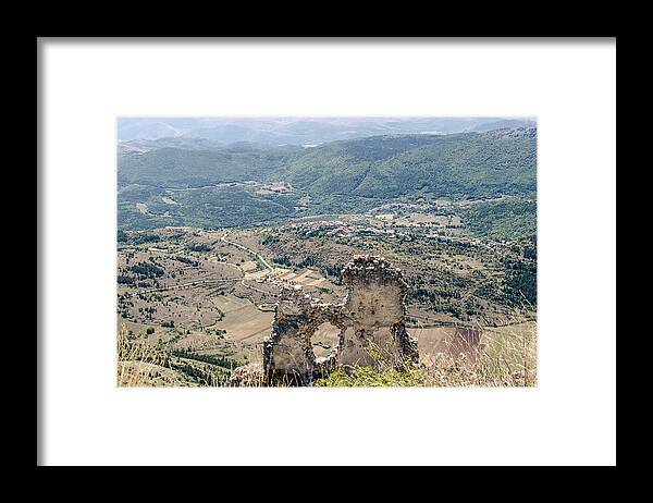 Italy Framed Print featuring the photograph Italian Landscape - Abruzzo #5 by AM FineArtPrints