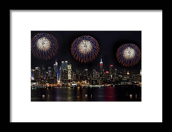 New York City Framed Print featuring the photograph New York City Celebrates the 4th #2 by Susan Candelario
