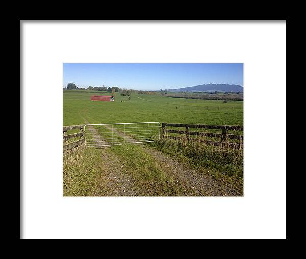 Gate Framed Print featuring the photograph Old barn #2 by Les Cunliffe