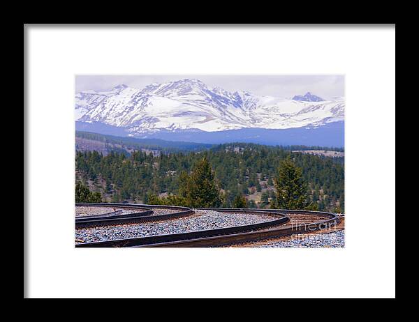 Union Pacific Framed Print featuring the photograph Freight on the Divide #4 by Steven Krull