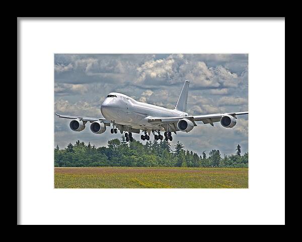 Boeing Framed Print featuring the photograph 747 Landing by Jeff Cook