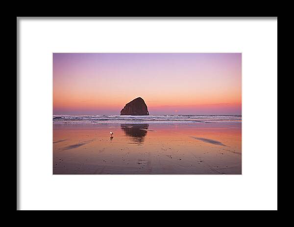 Oregon Framed Print featuring the photograph A Beautiful Morning by Darren White