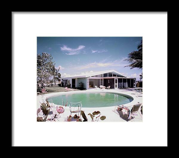 Miami Framed Print featuring the photograph A House In Miami by Tom Leonard