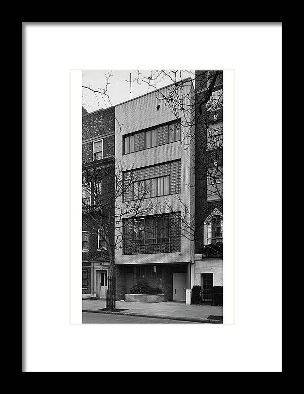 Exterior Framed Print featuring the photograph A Townhouse Designed By William Lescaze by Samuel H Gottscho and William Schleisner