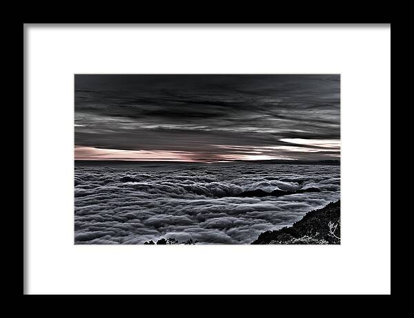 Mt Wilson Framed Print featuring the photograph Above the Marine Layer V2 by Richard J Cassato