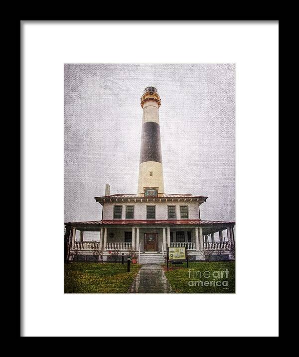 Absecon Framed Print featuring the photograph Absecon Lighthouse by Debra Fedchin