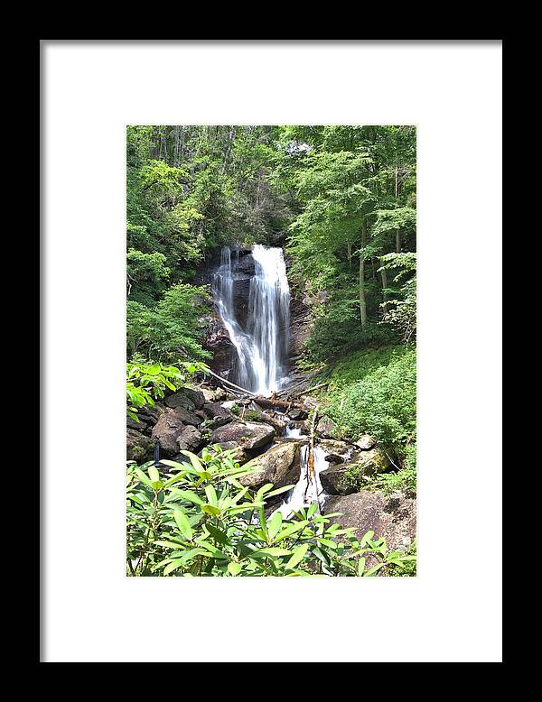 8810 Framed Print featuring the photograph Anna Ruby Falls - Georgia - 2 by Gordon Elwell