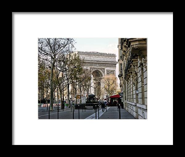 Paris Framed Print featuring the photograph Arc de Triomphe Paris by Lynn Bolt