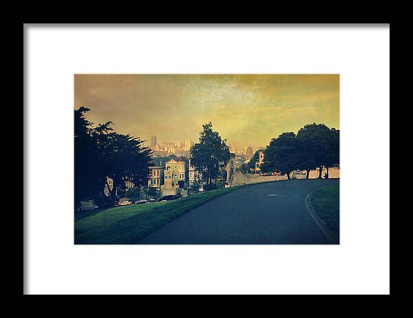 San Francisco Framed Print featuring the photograph At the Curve by Laurie Search