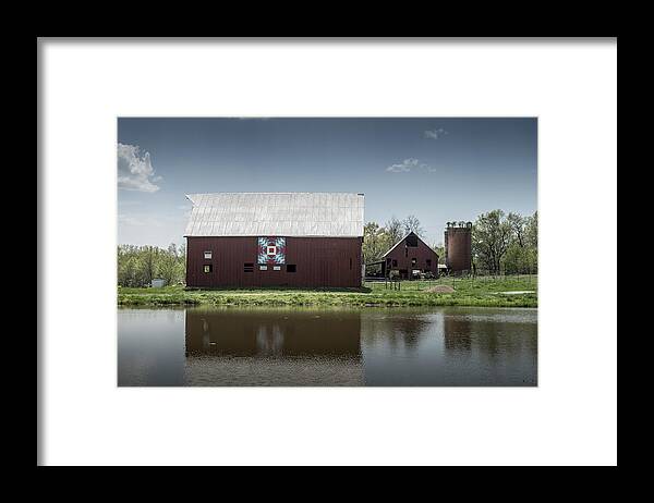 Bandstand Quilt Pattern Framed Print featuring the photograph Bandstand Quilt Barn by Wayne Meyer