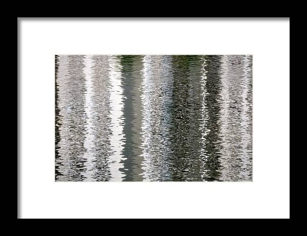  Framed Print featuring the photograph Bay lines by David Flitman