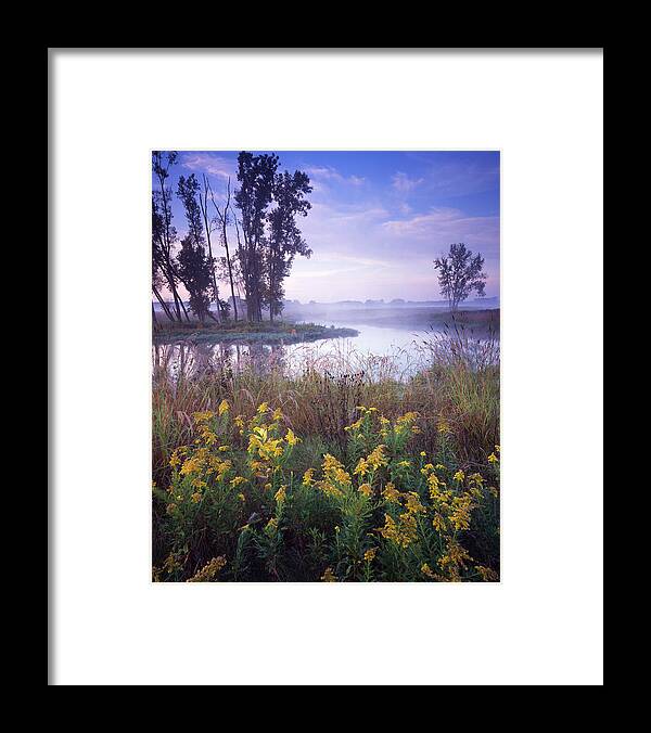 Sunset Framed Print featuring the photograph Beautiful Bend by Ray Mathis