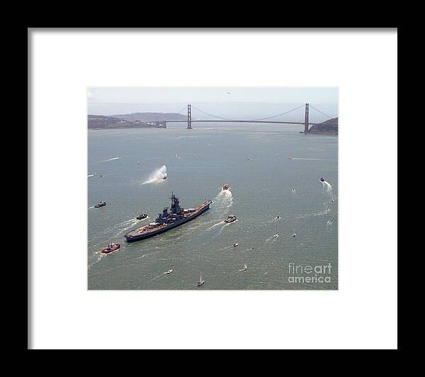 Us Navy Framed Print featuring the photograph Bid For Open Water by Alex Esguerra