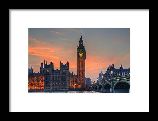London Framed Print featuring the photograph Big Ben Parliament and A Sunset by Matthew Gibson