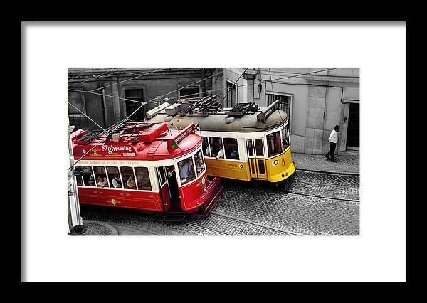 Black And White Framed Print featuring the photograph Carris @ Lisboa by Pedro Fernandez