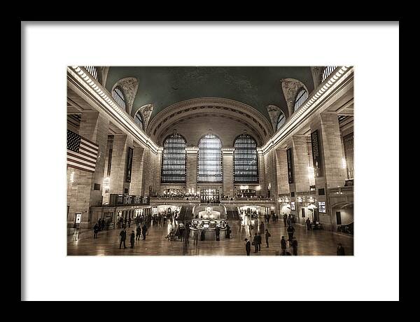 Nyc Framed Print featuring the photograph Central Station by Stacey Granger