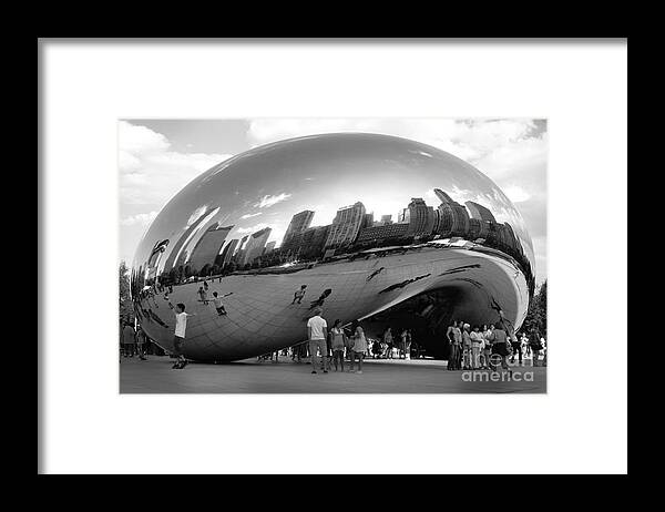 Cloud_gate_monument Framed Print featuring the photograph Cloud Gate Monument by Randi Grace Nilsberg