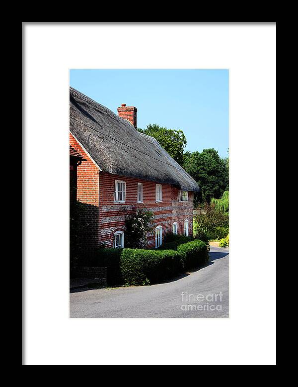 Nether Wallop Framed Print featuring the photograph Dane Cottage Nether Wallop by Terri Waters