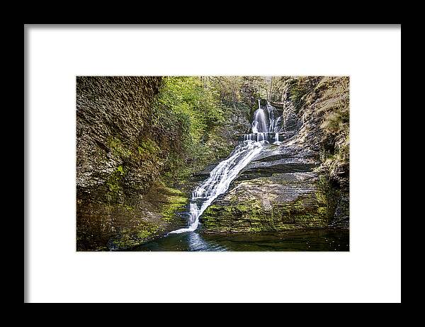 Attractive Framed Print featuring the photograph Dingmans Falls by Ray Summers Photography