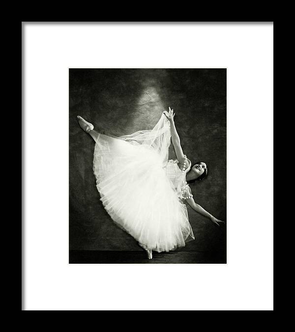 Dance Framed Print featuring the photograph Doris Niles On Pointe by Nickolas Muray