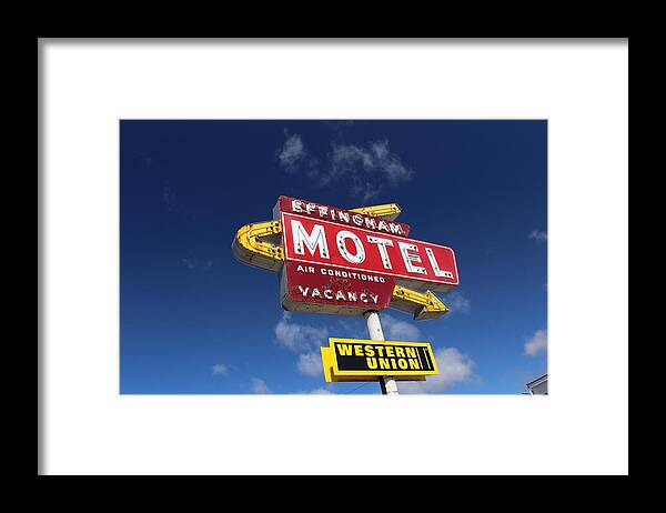 Effingham Framed Print featuring the photograph Effingham Motel by Suzanne Lorenz