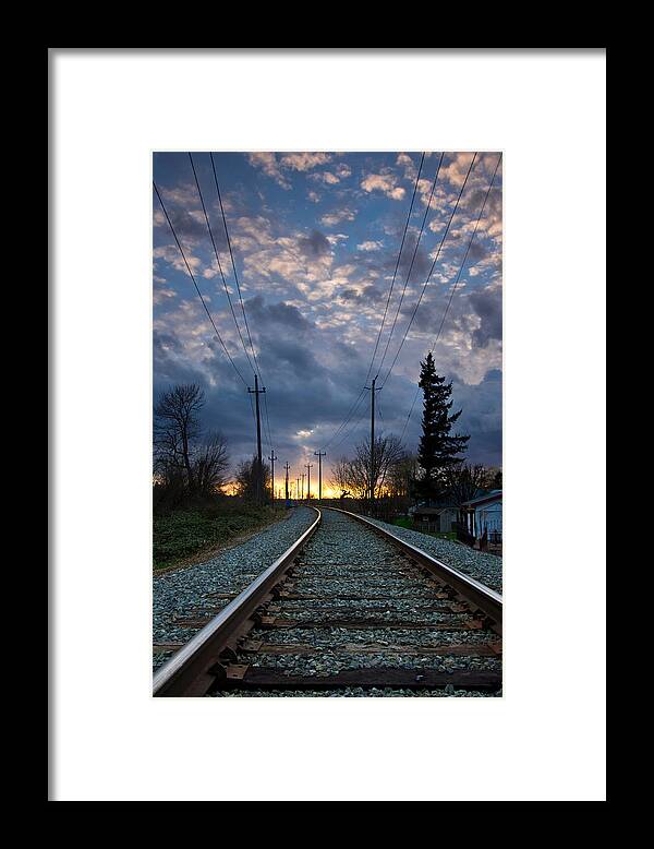 Vertical Framed Print featuring the photograph Fire on the horizon by Eti Reid