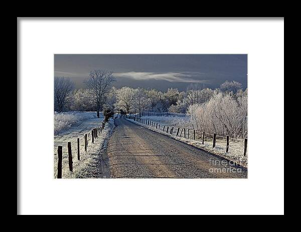 Fences Framed Print featuring the photograph Frosty Sparks Lane by Douglas Stucky