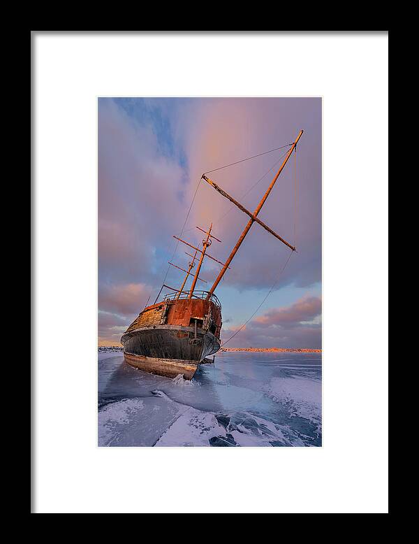 Abandoned Framed Print featuring the photograph Frozen by Richard Huang