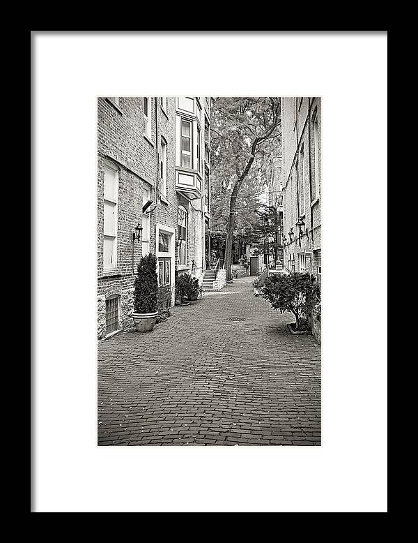 Chicago Framed Print featuring the photograph Gaslight Court Chicago Old Town by Alexandra Till