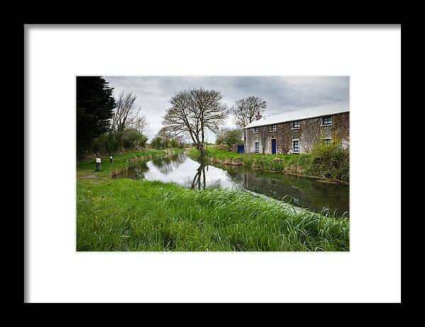 Grand Framed Print featuring the photograph Grand Canal at Miltown by Ian Middleton