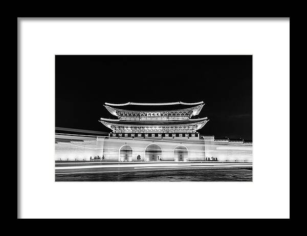 Arch Framed Print featuring the photograph Gyeongbukgong In Shades Of Grey by I Enjoy Taking Photos And Traveling The World.
