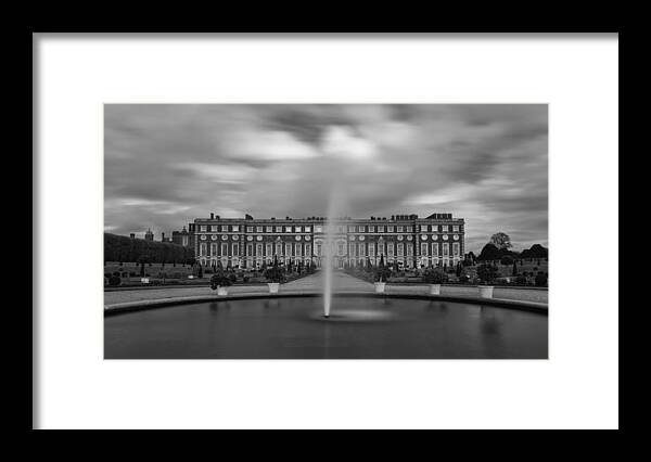 Hampton Court Palace Framed Print featuring the photograph Hampton Court Palace Fountain by Maj Seda