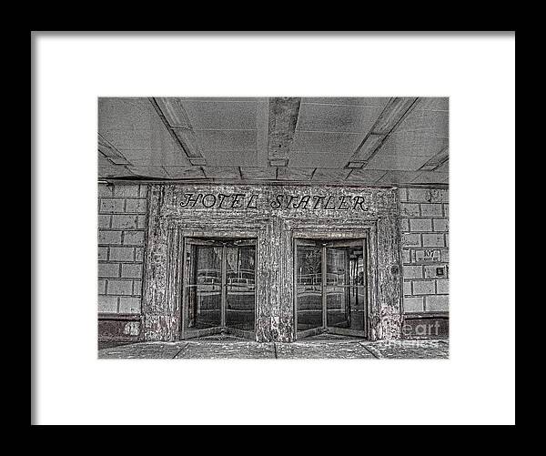 Hotel Statler Framed Print featuring the photograph Hotel Statler Buffalo NY by Jim Lepard