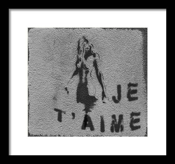 French Graffiti Framed Print featuring the photograph Je t'Aime Graffiti by Georgia Fowler
