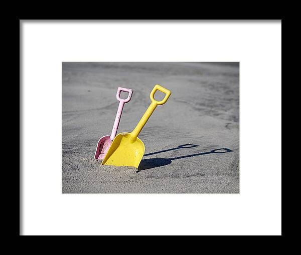 Richard Reeve Framed Print featuring the photograph Just Diggin the Beach by Richard Reeve