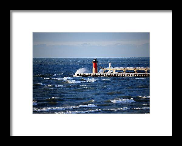  Framed Print featuring the photograph Lwv50028 by Lee Winter