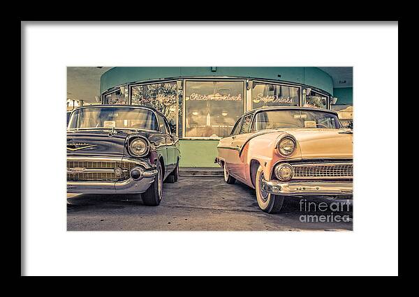 Diner Framed Print featuring the photograph Mel's Drive-In by Edward Fielding