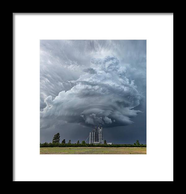 Sky Framed Print featuring the photograph Mesocyclone by Rob Darby