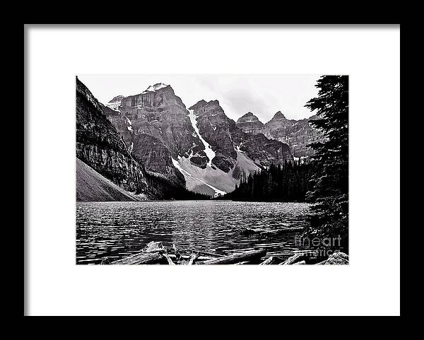 Lake Framed Print featuring the photograph Moraine Lake by Linda Bianic