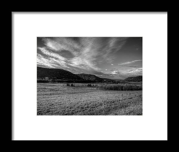 Kickapoo River Valley Framed Print featuring the photograph Morning Arrives by Thomas Young