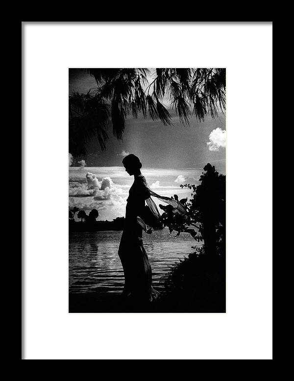 Beauty Framed Print featuring the photograph Mrs Allan A Ryan Jr At Palm Beach by Toni Frissell